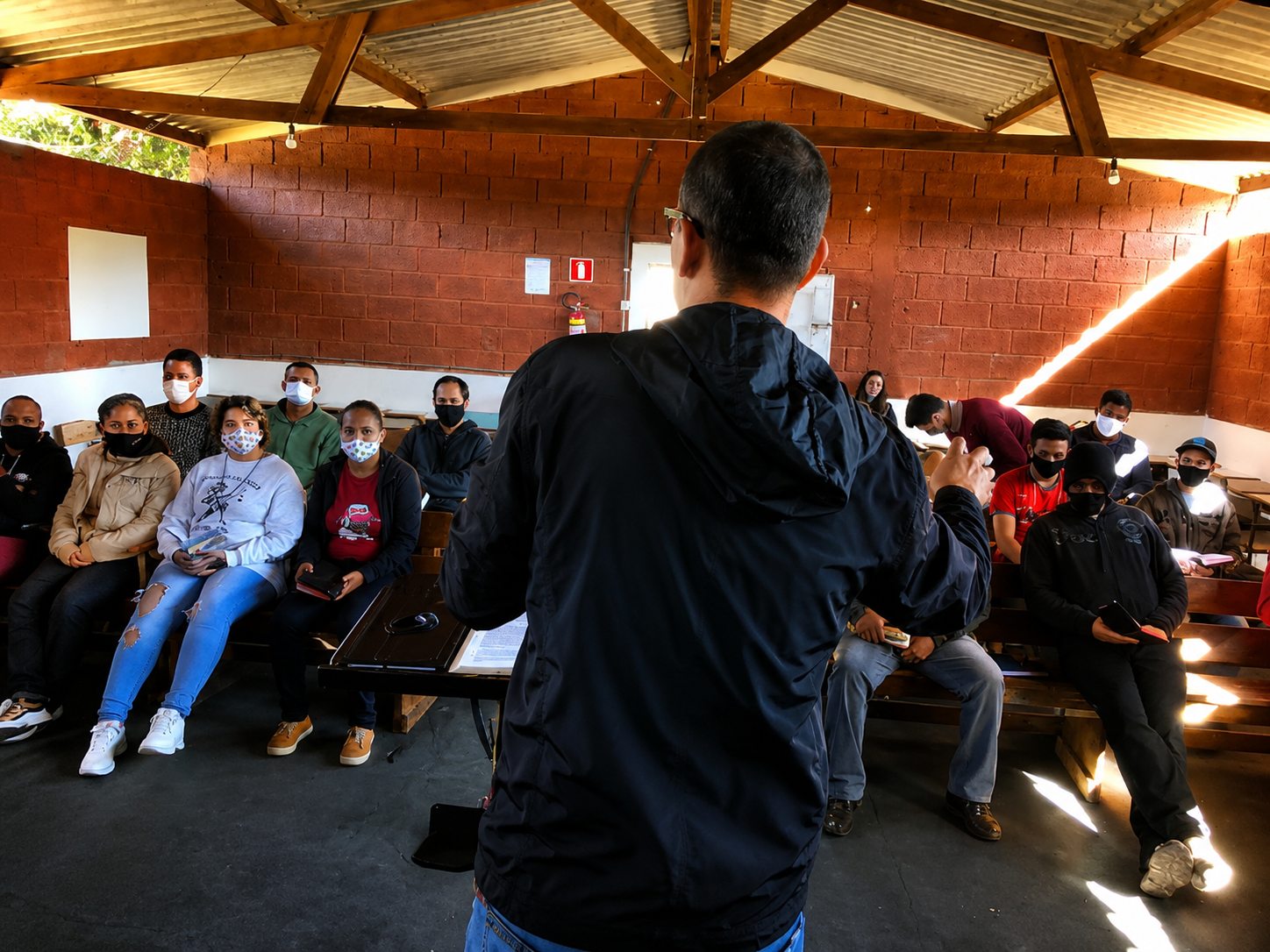 Atividade coletiva realizada pela Associação Desafio Jovem Monte Santo